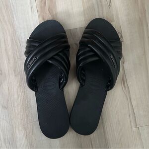 Havianas Women’s You NYC Sandals - Size 11/12 41-42